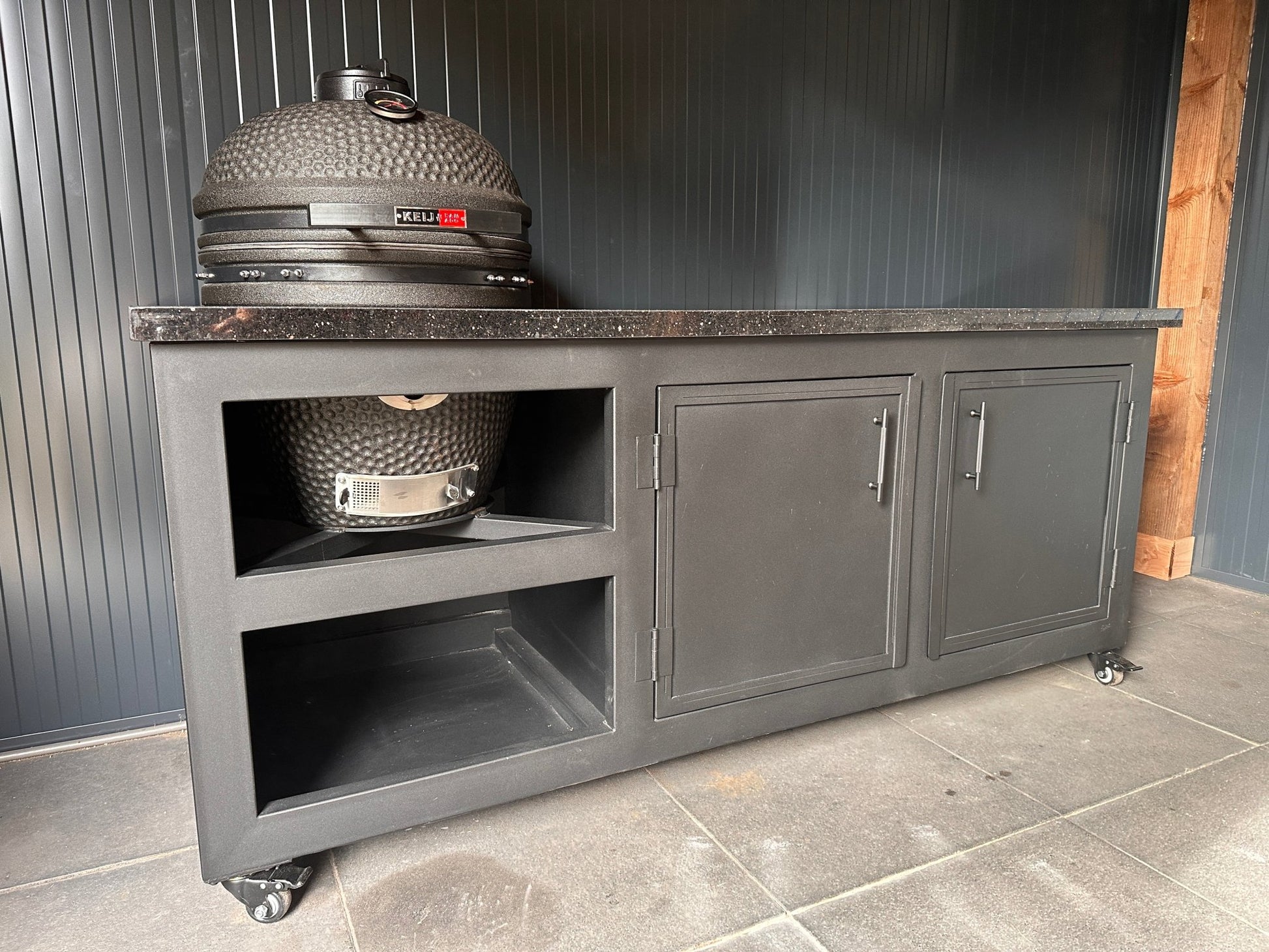 Premium Outdoor Kitchen With Granite Top - For BBQ or standalone - BBQScout